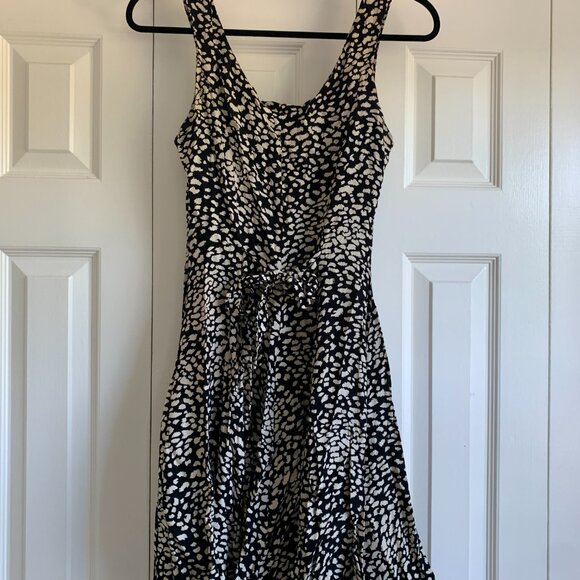 Perfect Summer Dress - Picture 3 of 7